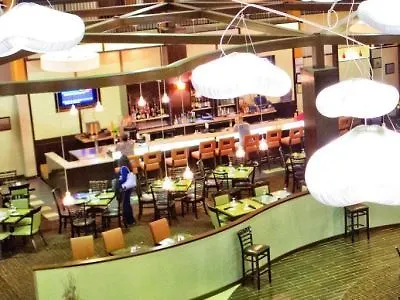 Clarion Hotel & Suites Conference Center Memphis Airport