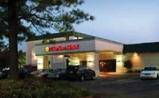 Clarion Hotel & Suites Conference Center Memphis Airport