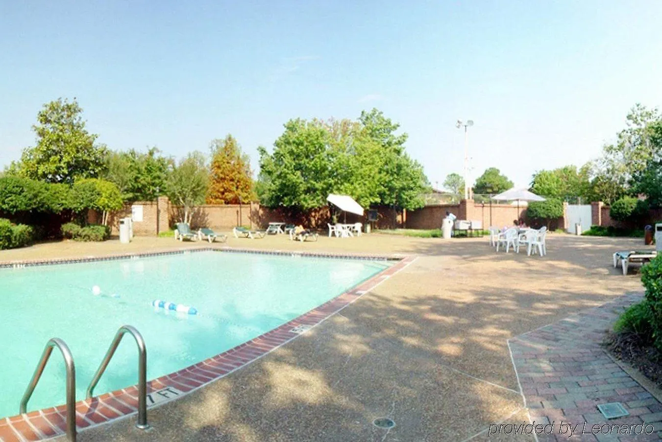 Clarion Hotel & Suites Conference Center Memphis Airport